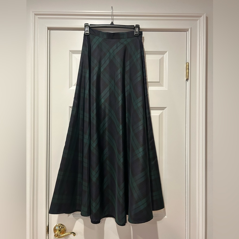 100% Silk Blackwatch Skirt from Talbots. Size 2